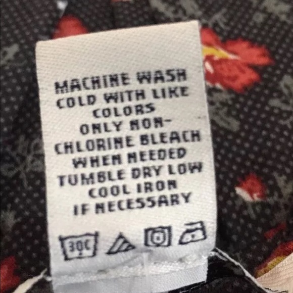 AMERICAN RAG CIE NWT Pull On Strapless Dress - Picture 6 of 6